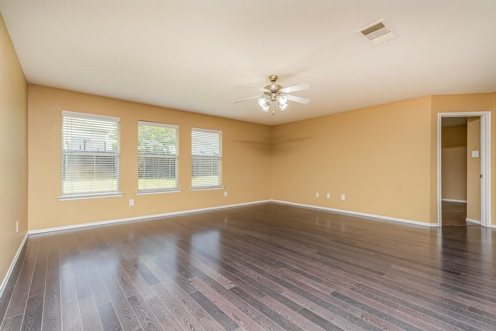 2015 Woodhurst Trl - Photo 5 of 25