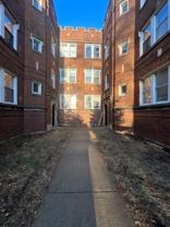 9120 S Dauphin Ave Apt 1w - Photo 1 of 1