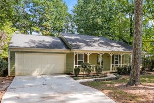 462 Sherwood Cir - Photo 1 of 1