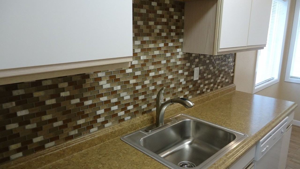 Glenview East Apartments - Photo 3 of 16