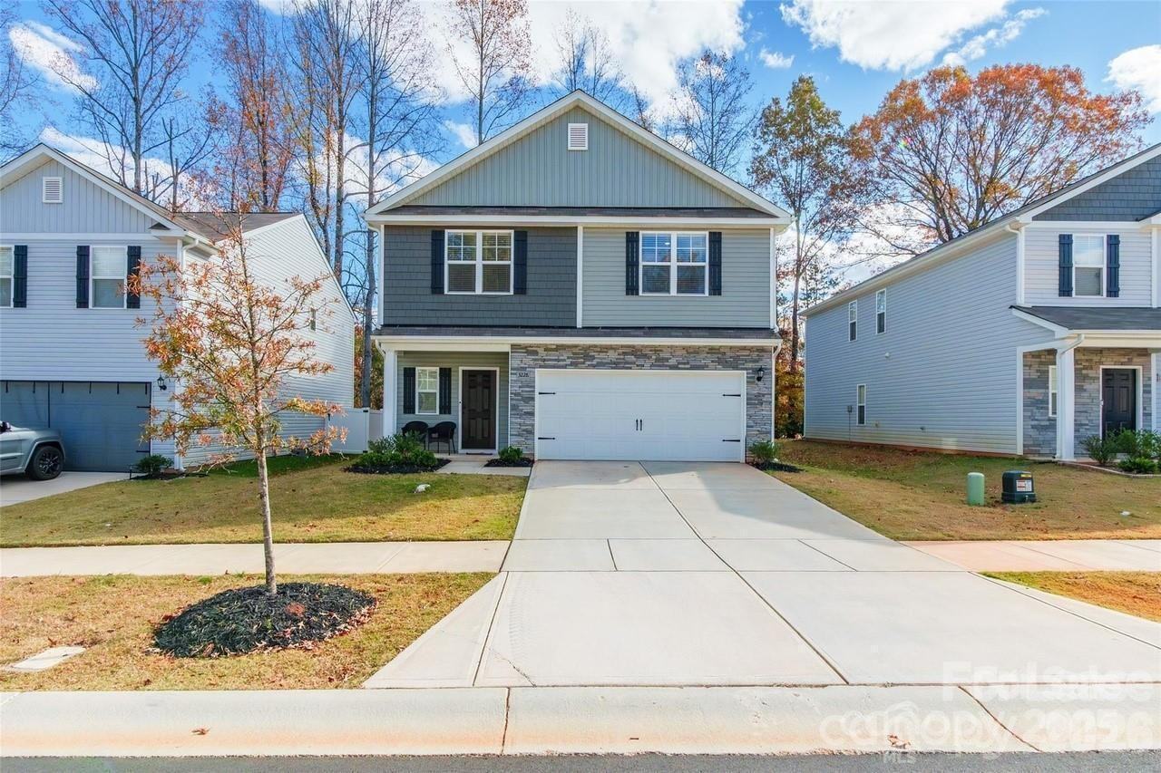 3228 Mcgee Hill Dr - Photo 2 of 10