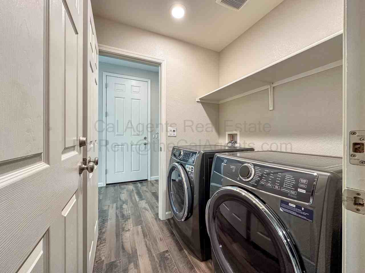 3331 Rosenblatt St #1 - Photo 7 of 21