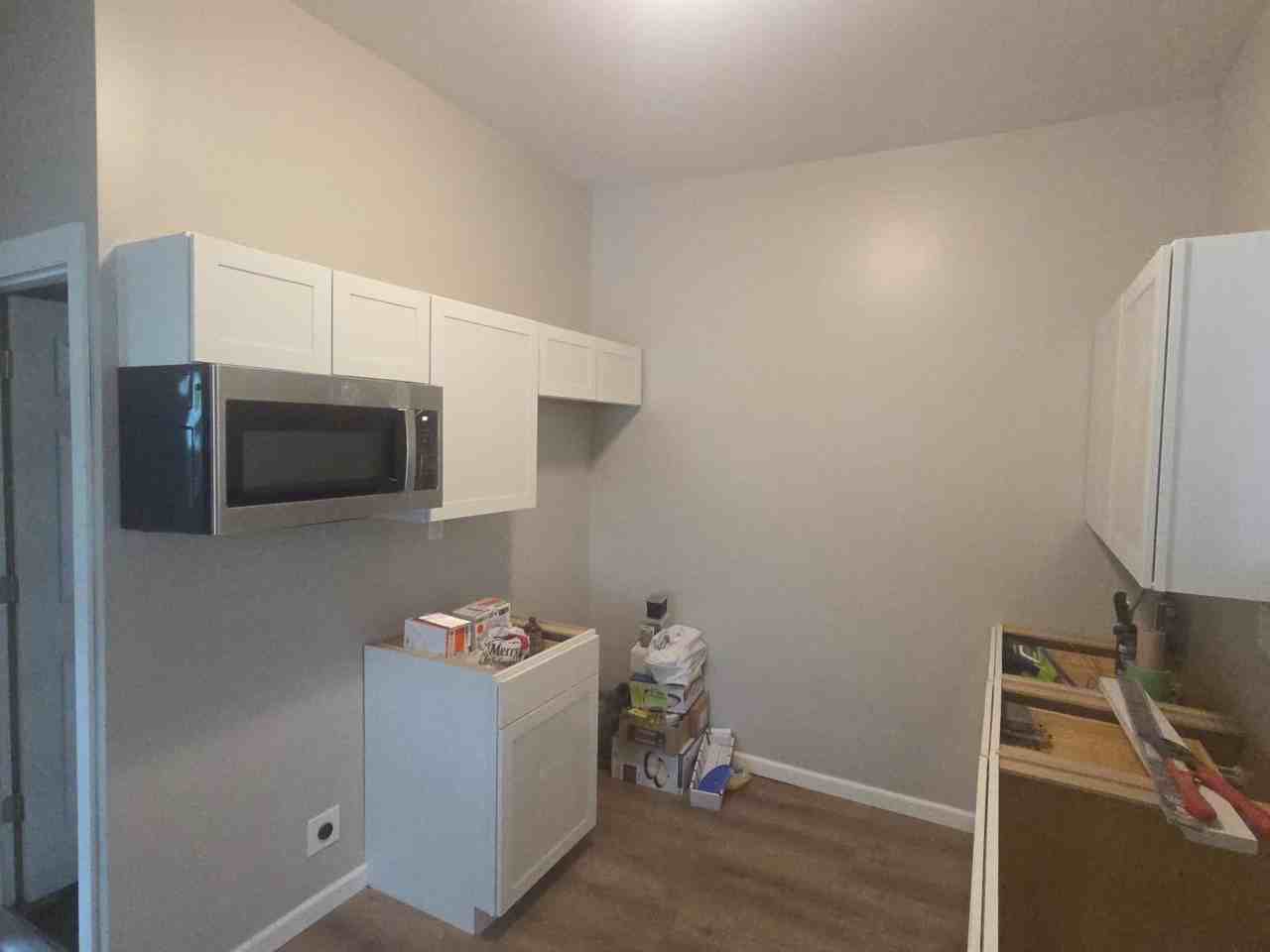 722 N Elizabeth St #1 - Photo 2 of 7