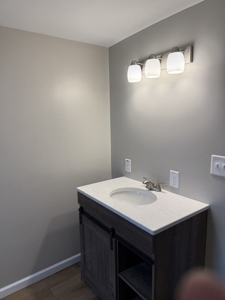 722 N Elizabeth St #1 - Photo 3 of 7