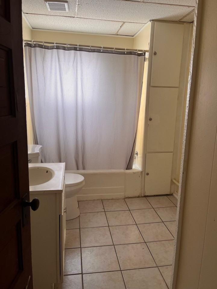 122 Leland Ave #3 - Photo 7 of 24