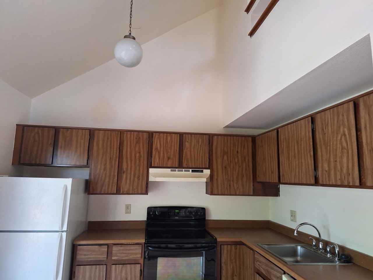 4501 boardwalk drive #a6 - Photo 5 of 20