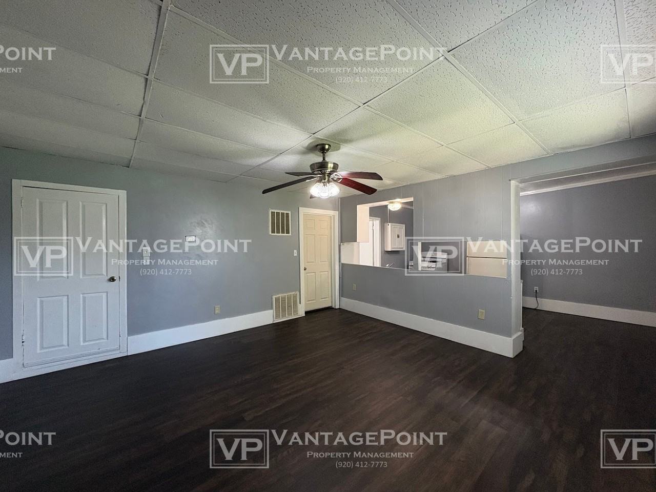 416 3rd St #A - Photo 7 of 17