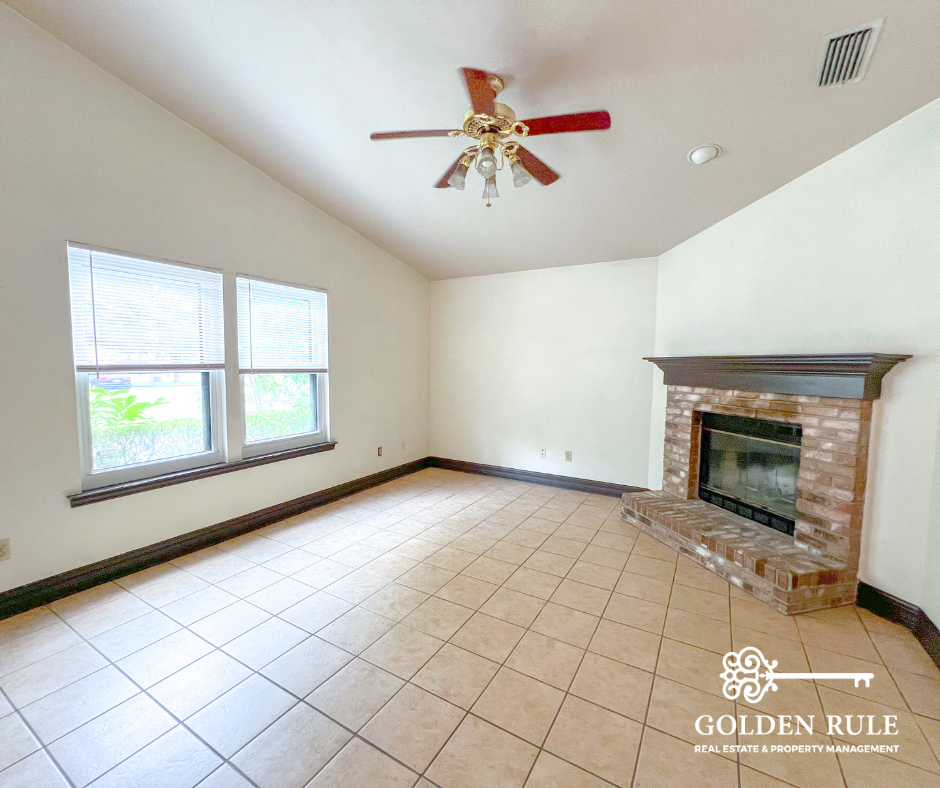 4112 Nw 16th Dr #1 - Photo 2 of 15