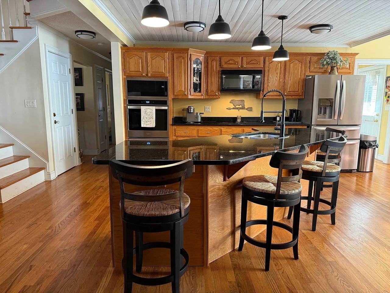 295 Tyson Rd - Photo 6 of 16