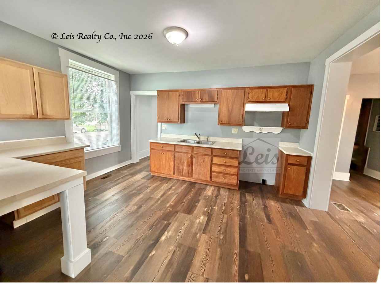 300 E Orchard St #1 - Photo 3 of 19