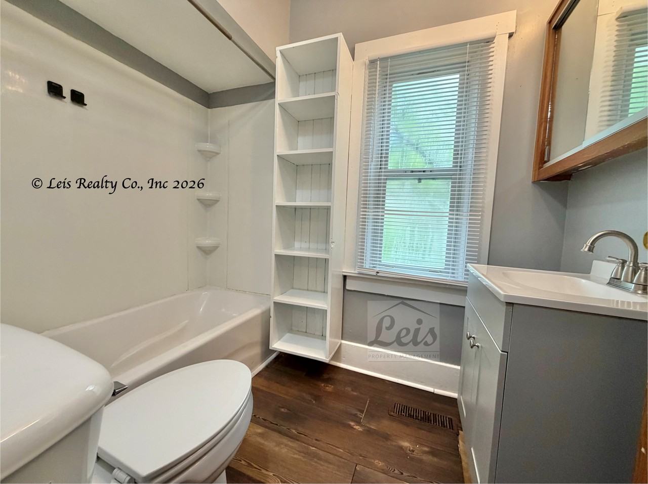 300 E Orchard St #1 - Photo 6 of 19