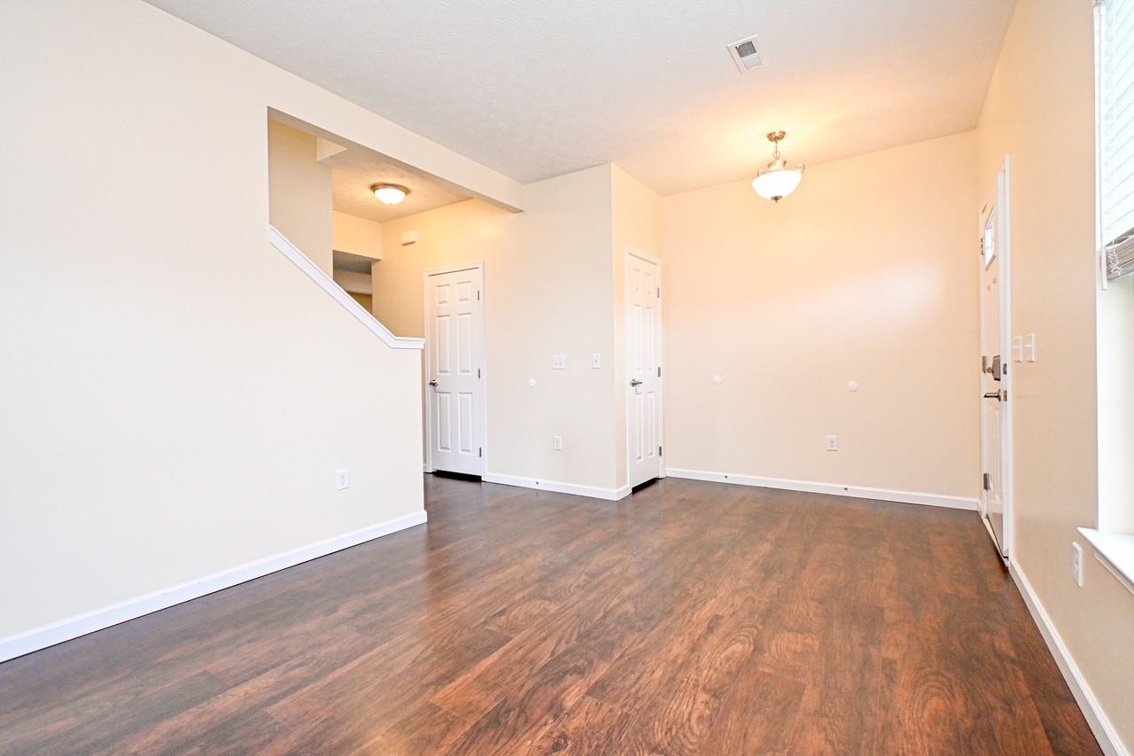 8453 Forest Valley Dr #1 - Photo 5 of 50
