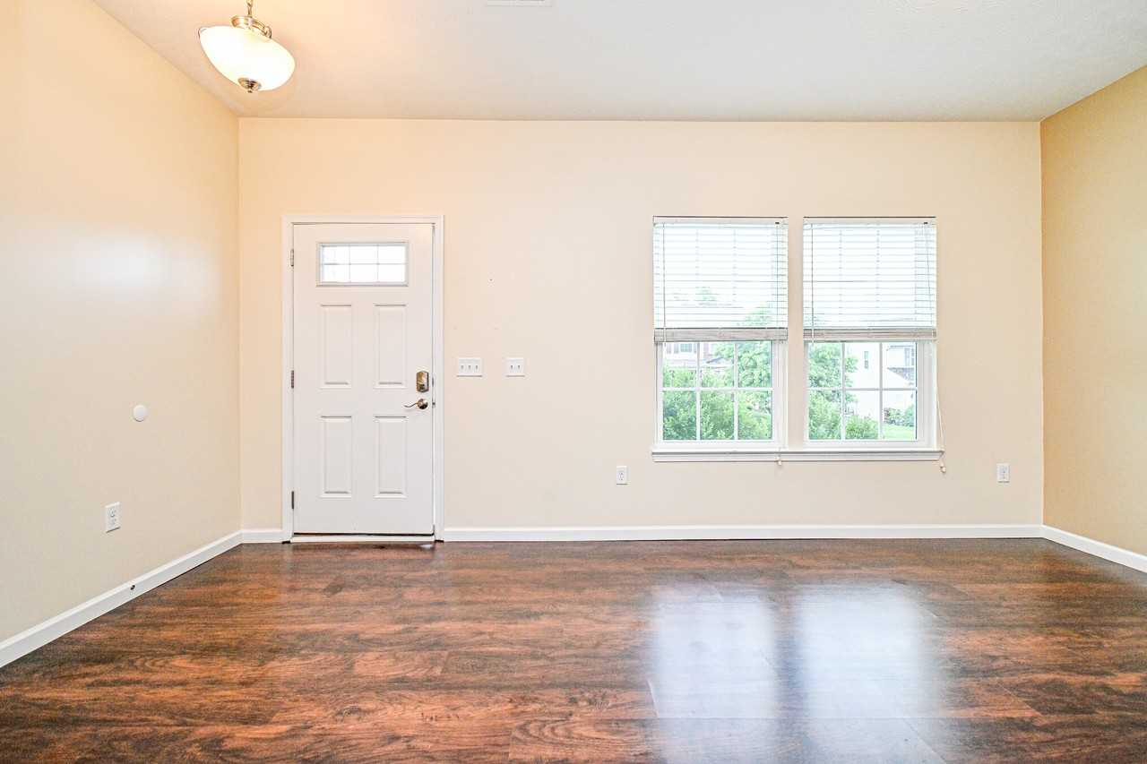 8453 Forest Valley Dr #1 - Photo 6 of 50