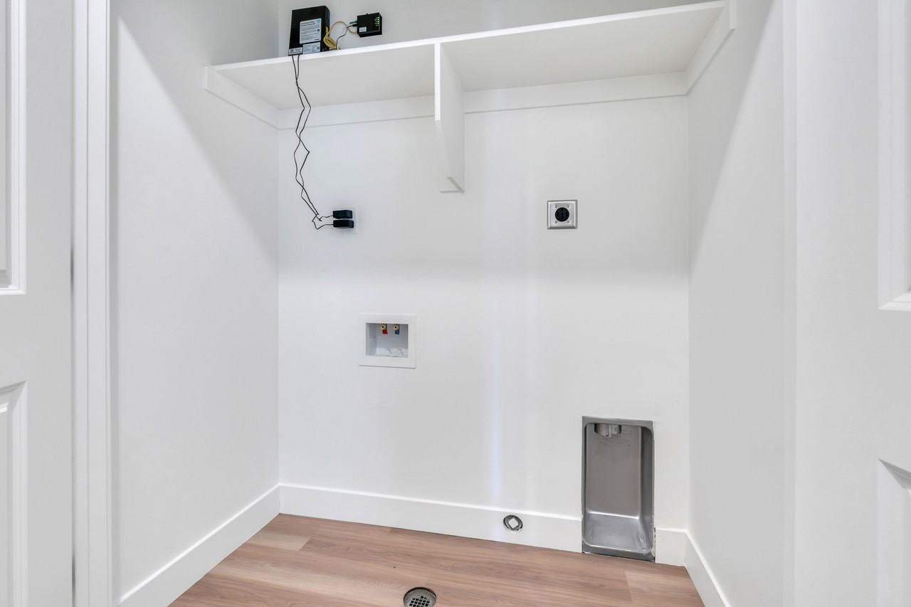 1287 E 920 N #1 - Photo 6 of 17