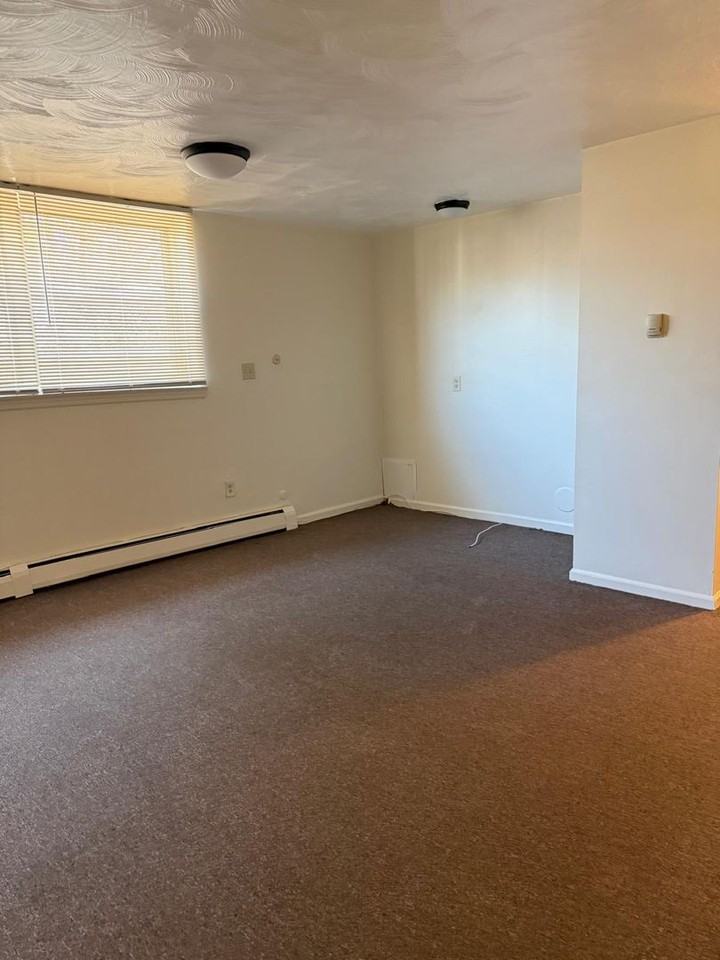60 Elm St. - Photo 3 of 11