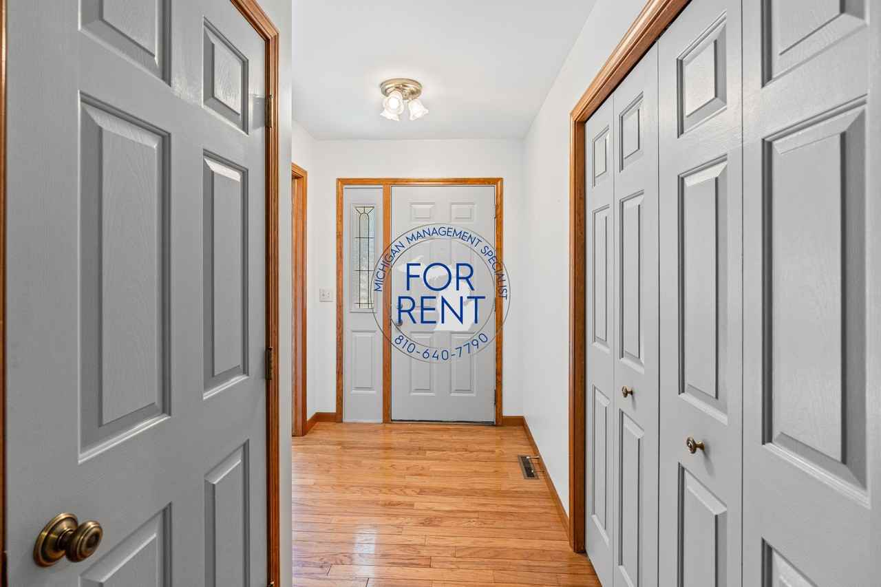 3263 Silverwood Dr #1 - Photo 5 of 50