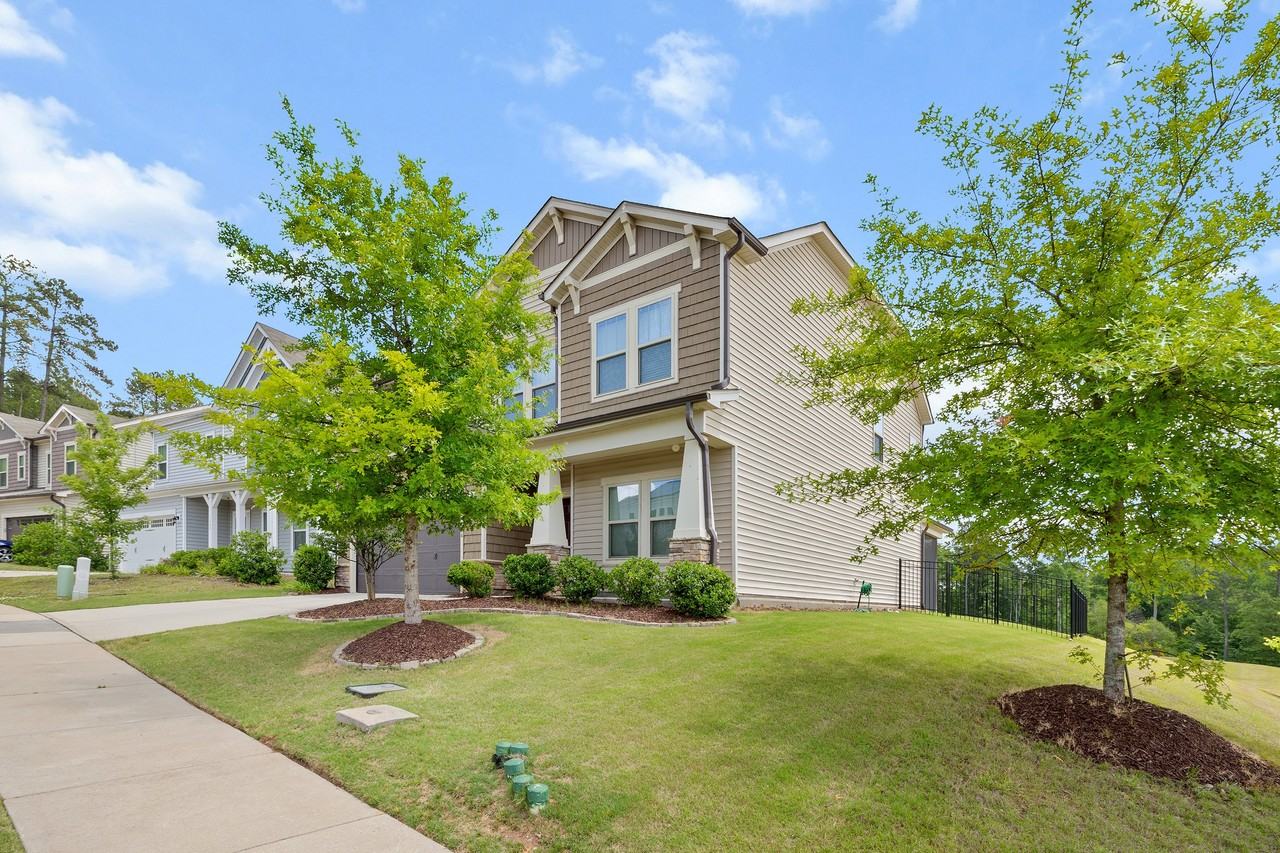 1004 Tarsnet Ln #1 - Photo 4 of 50