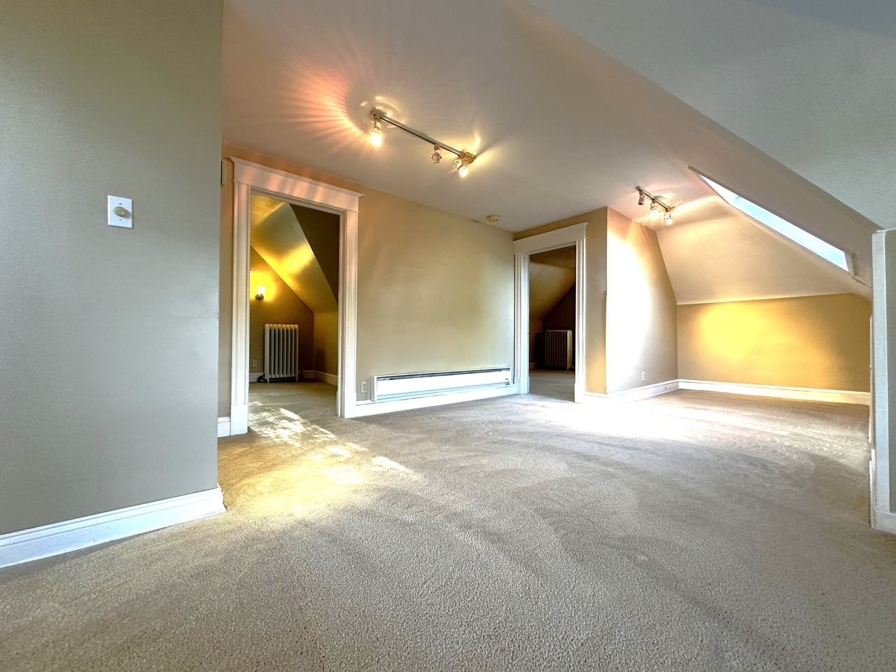 1008 Ashland Ave #3 - Photo 2 of 14