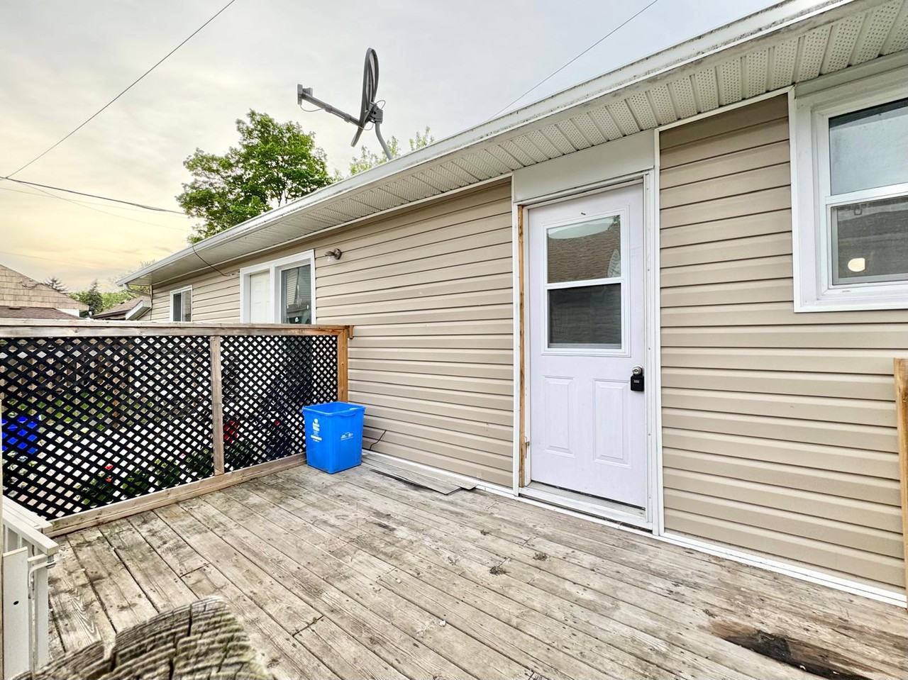 628 Steele St #2 - Photo 6 of 6