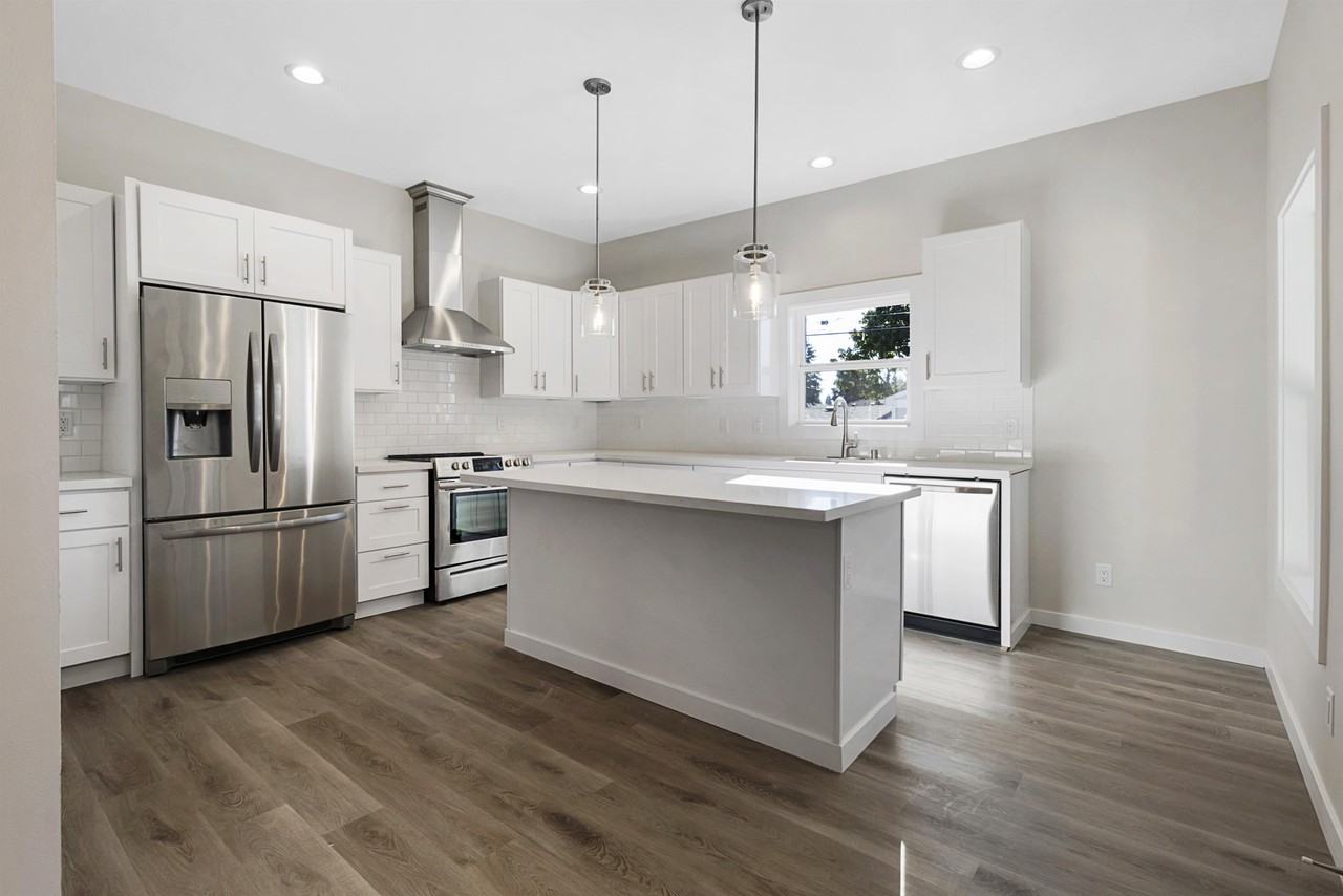 1010 S State St #1 - Photo 6 of 13