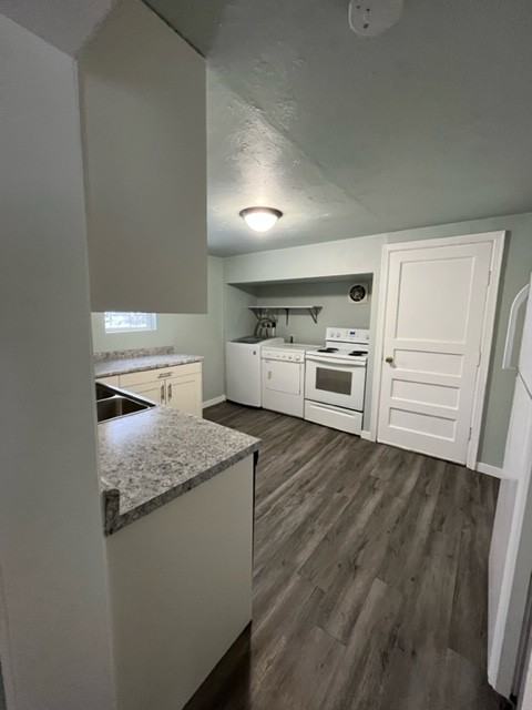 605 Van Buren St #1 - Photo 2 of 22