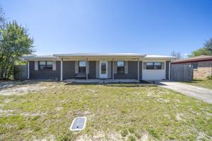 featured image of 114 S Kimbrel Ave #1