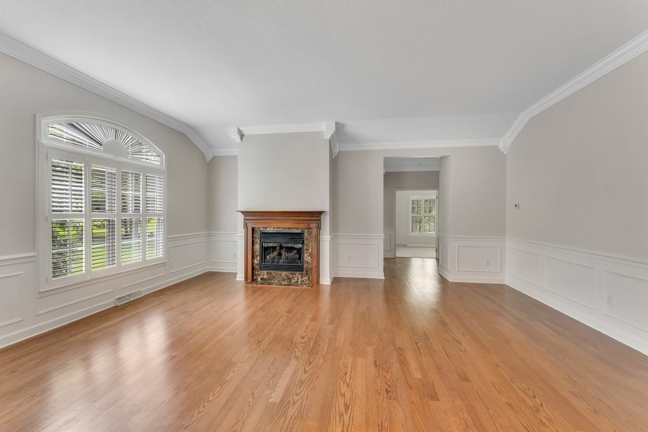 4300 Westford Pl Unit 6c #6C - Photo 3 of 12