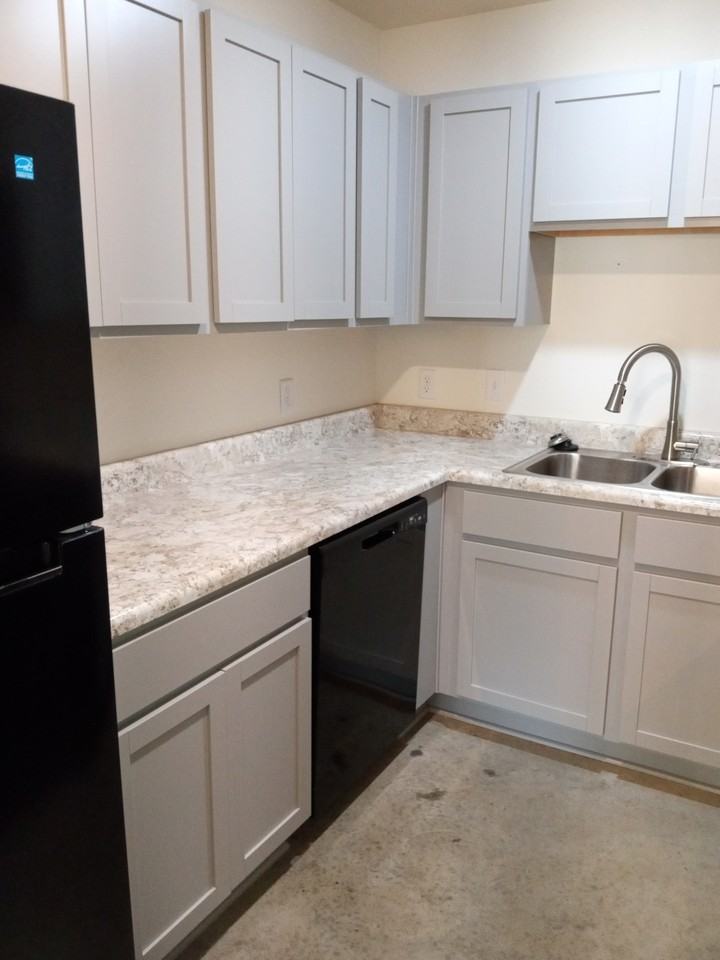 8 Tupelo St #B - Photo 7 of 25