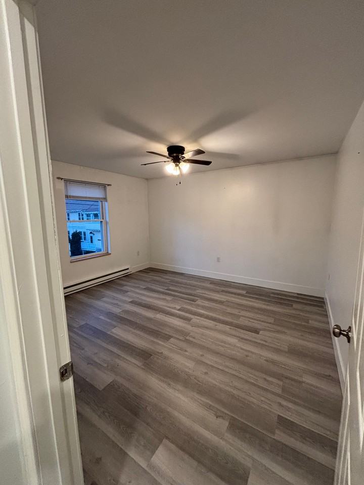 107 Center St #1 - Photo 2 of 7