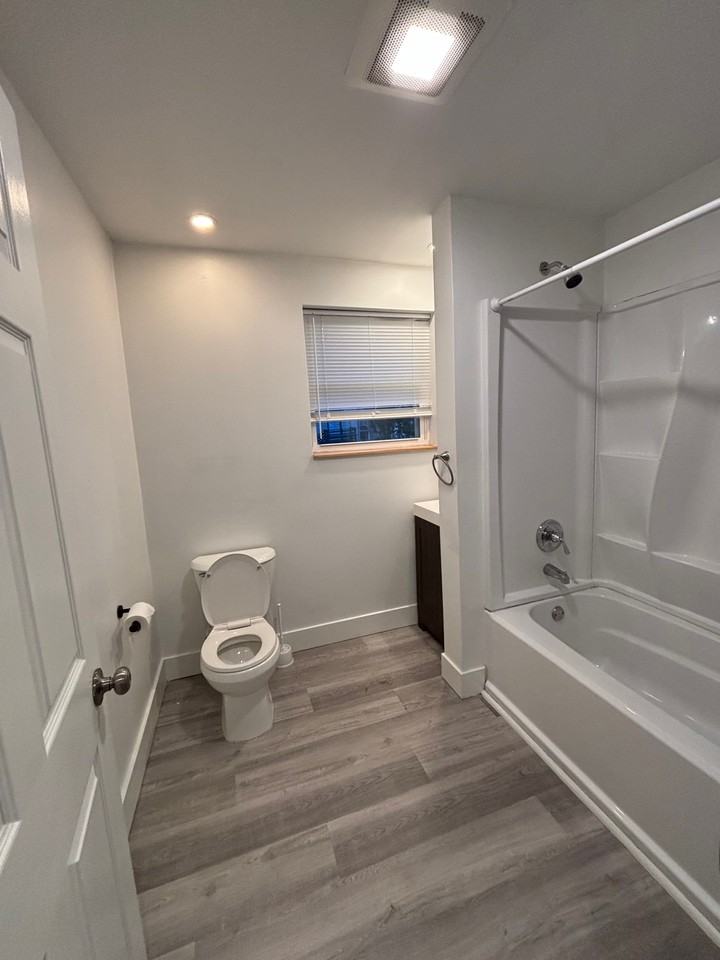 107 Center St #1 - Photo 4 of 7