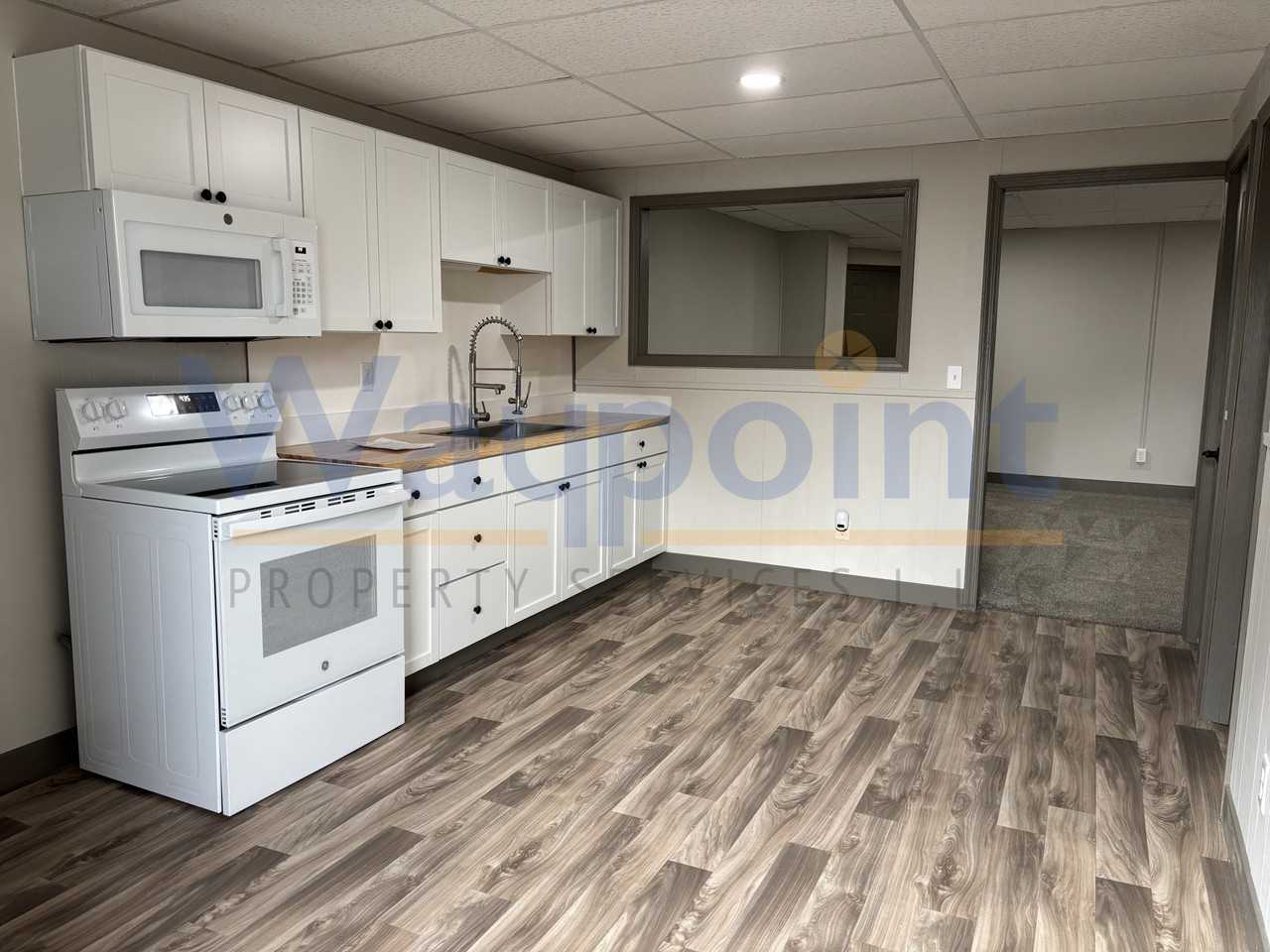 102 S Lafayette St #4 - Photo 7 of 14