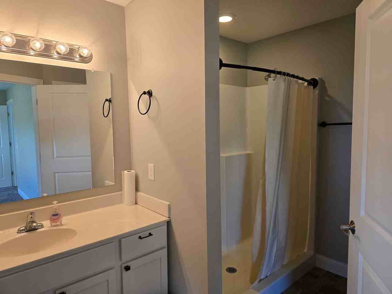 604 Cumberland Meadows Cir #1 - Photo 7 of 10