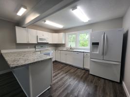 featured image of 1067 Crescent Dr #1