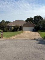 featured image of 190 Peach St