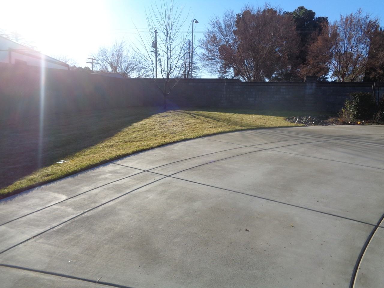 2140 Cling Dr #1 - Photo 3 of 19
