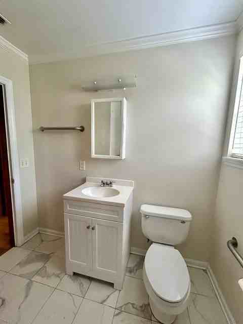 3660 Eloise St #1 - Photo 7 of 9