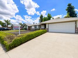 featured image of 5208 Maximillian Dr #1