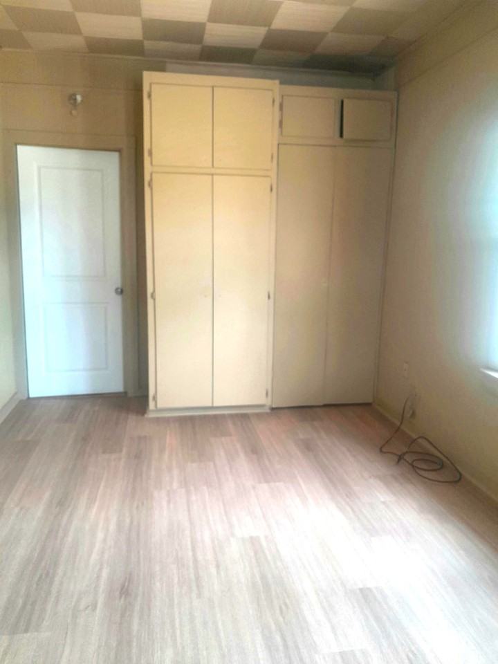 1002 Louisiana Ave #1 - Photo 7 of 17