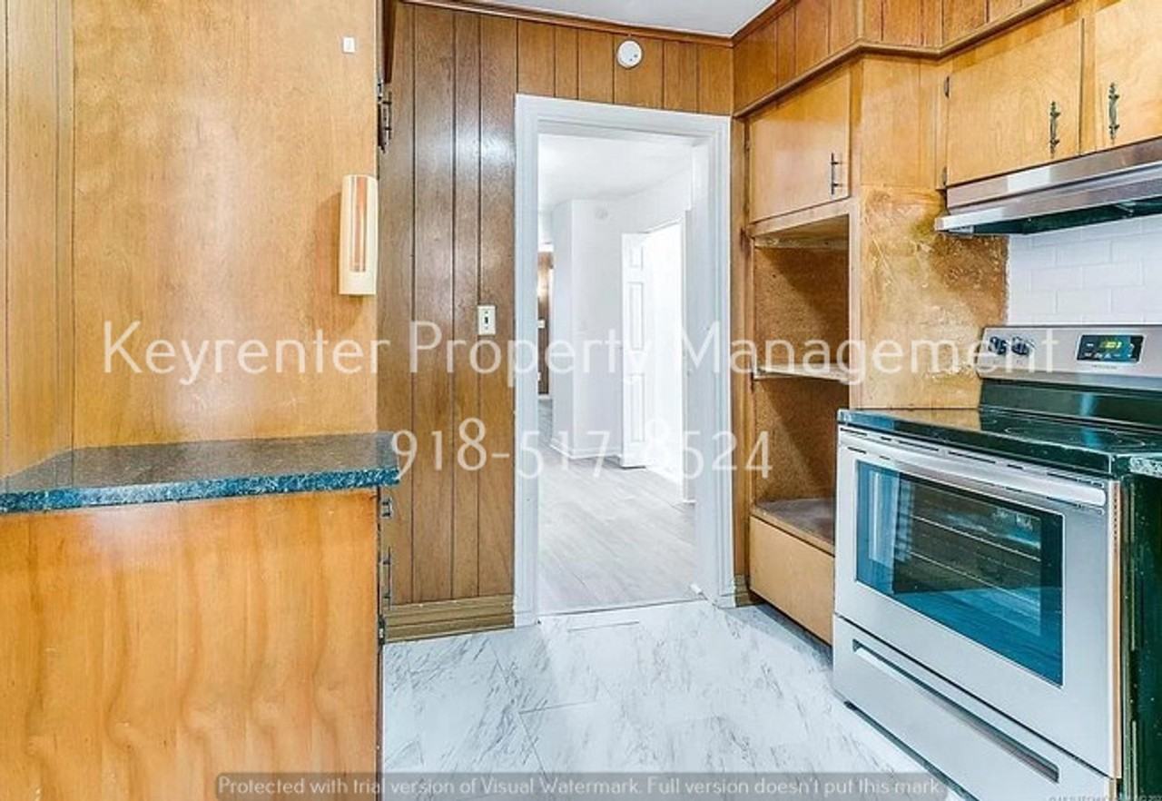 224 E Zion Pl - Photo 6 of 16