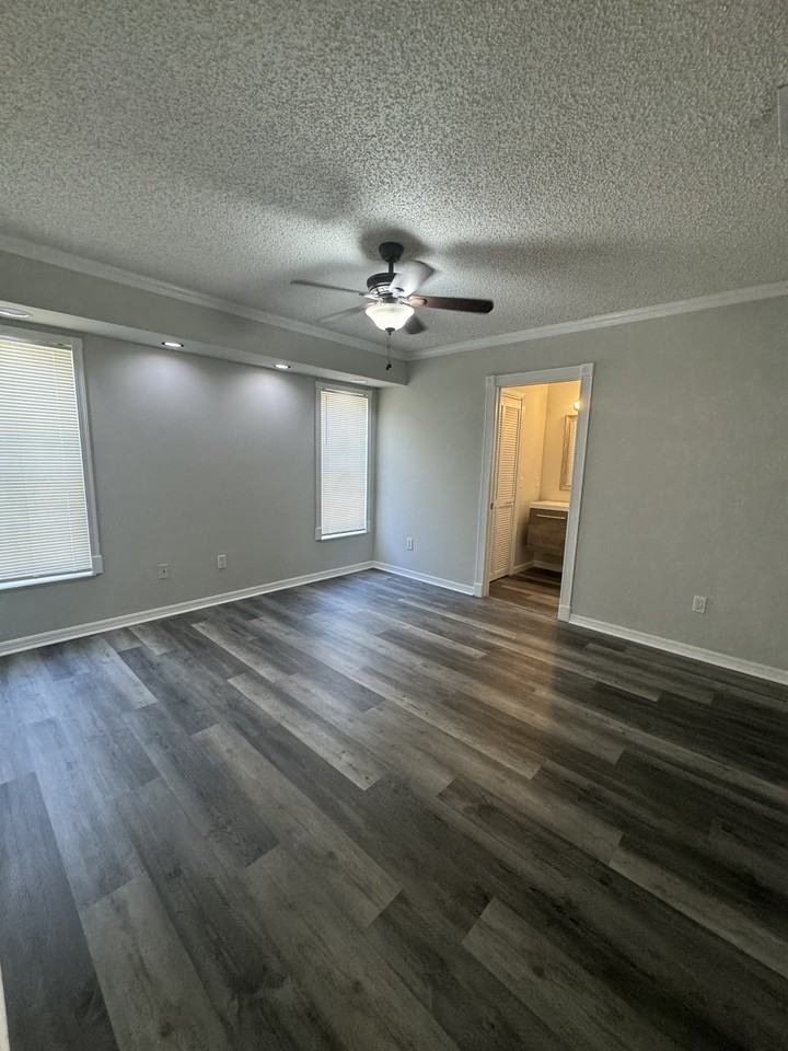 1632 Sw Bascom Ave #1 - Photo 6 of 15
