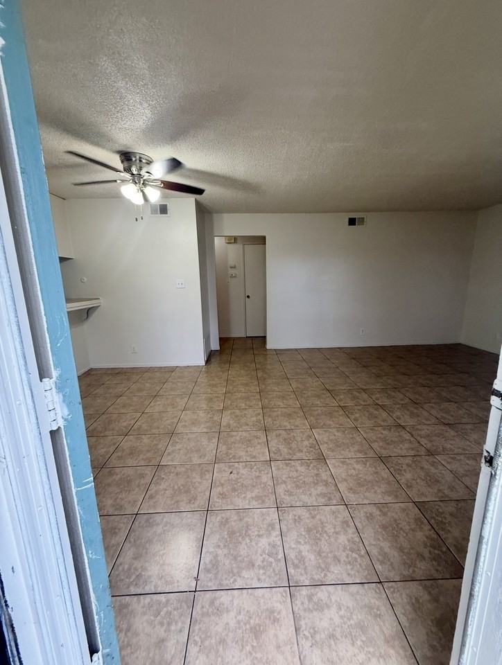 4479 La Cresta Way #1 - Photo 3 of 15