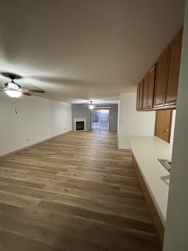 7302 Shillington Dr #7302ULW - Photo 2 of 10