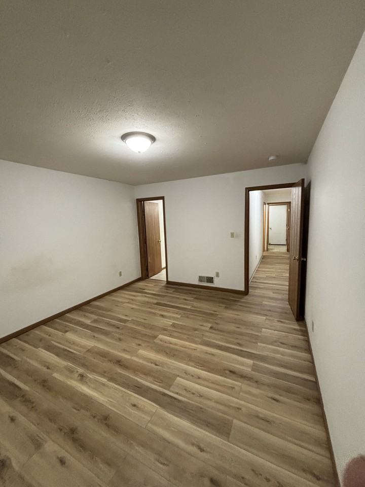 7302 Shillington Dr #7302ULW - Photo 5 of 10