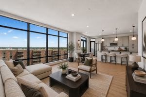 featured image of 1 W Elizabeth Ave