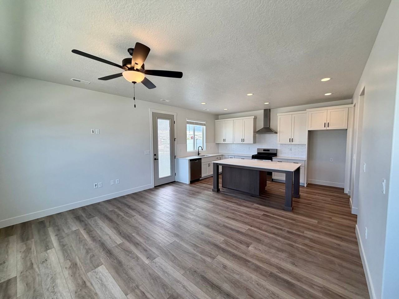 2720 2720 W 2775 N, #148 - Photo 2 of 20
