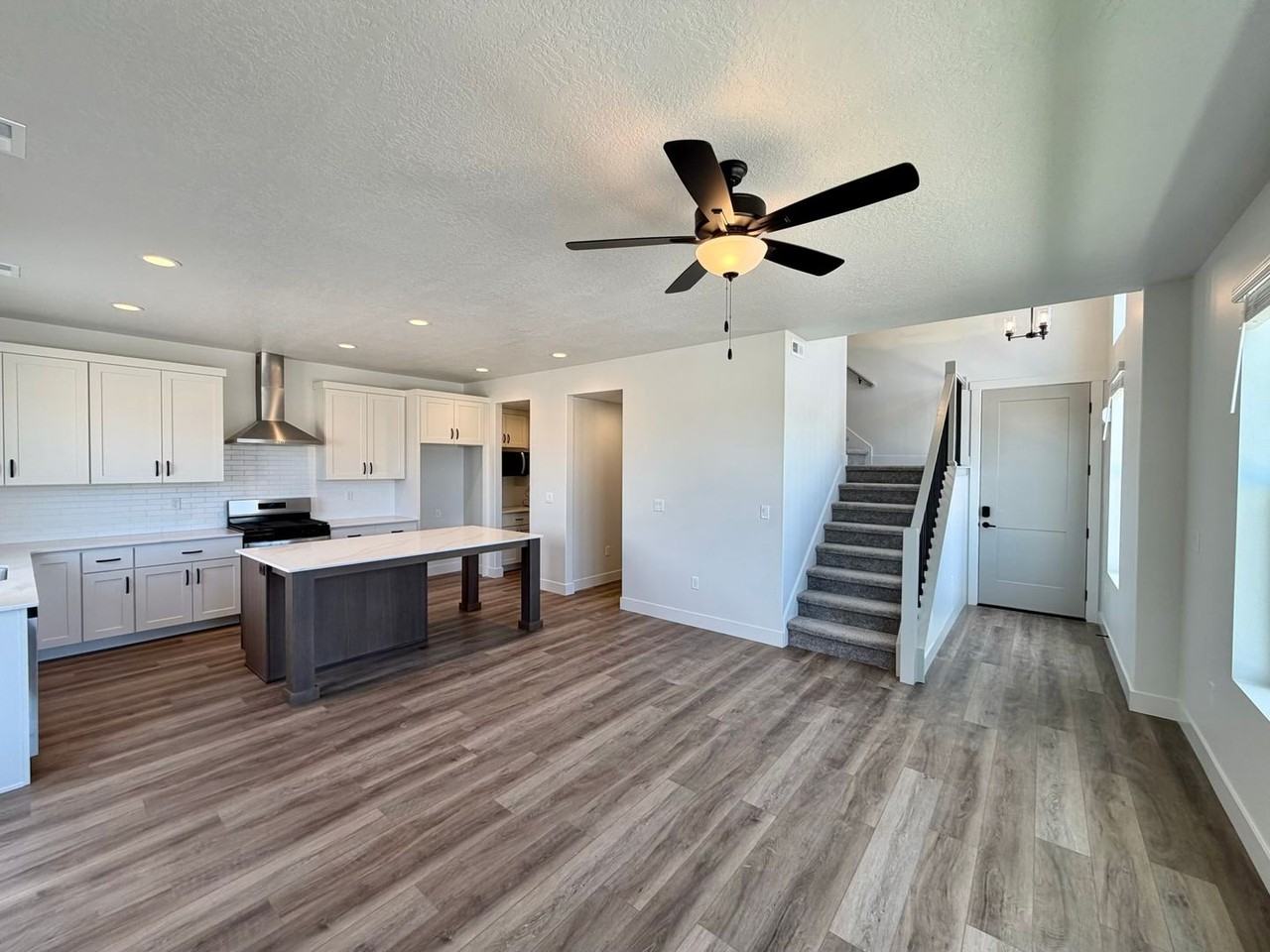 2720 2720 W 2775 N, #148 - Photo 4 of 20