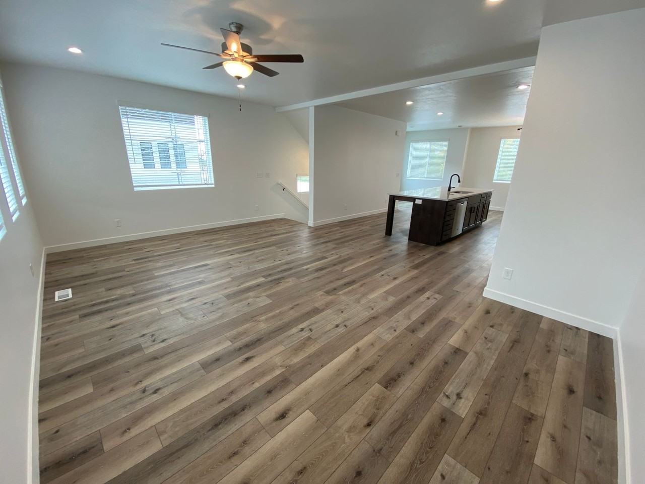 1094 W 530 S - Photo 4 of 15