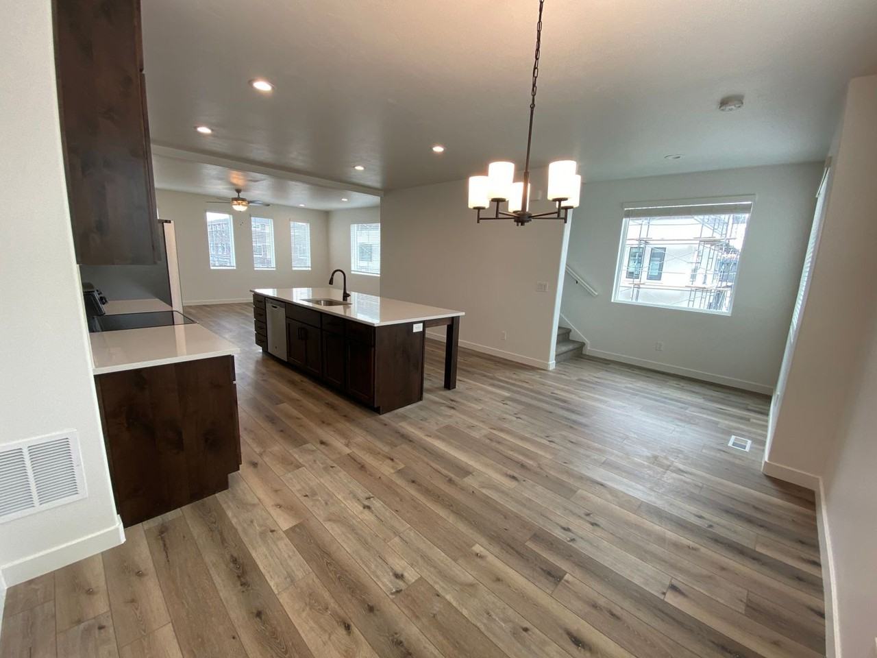 1094 W 530 S - Photo 6 of 15