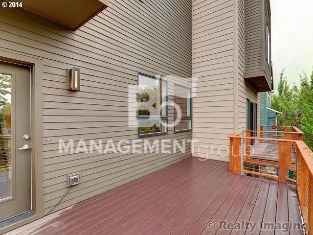 5124 Sw Dolph Ct - Photo 2 of 13