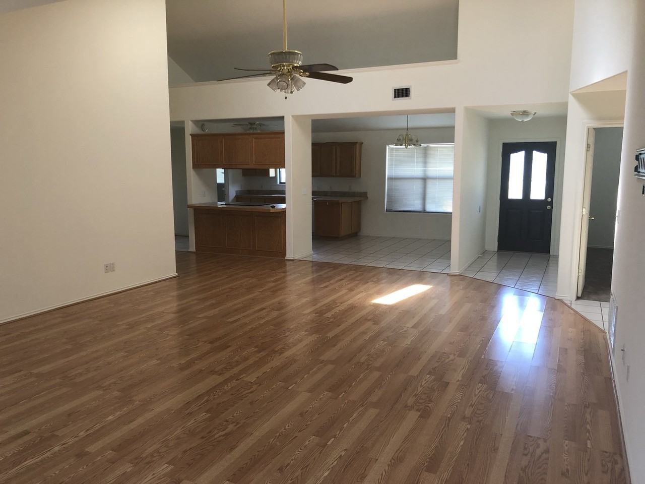 525 River Ranch Dr - Photo 6 of 7